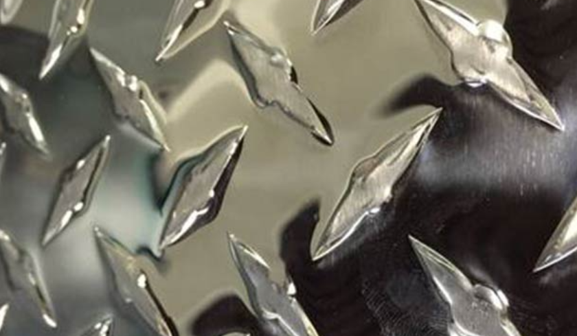 鏡面指針花紋鋁板材選擇哪家好？